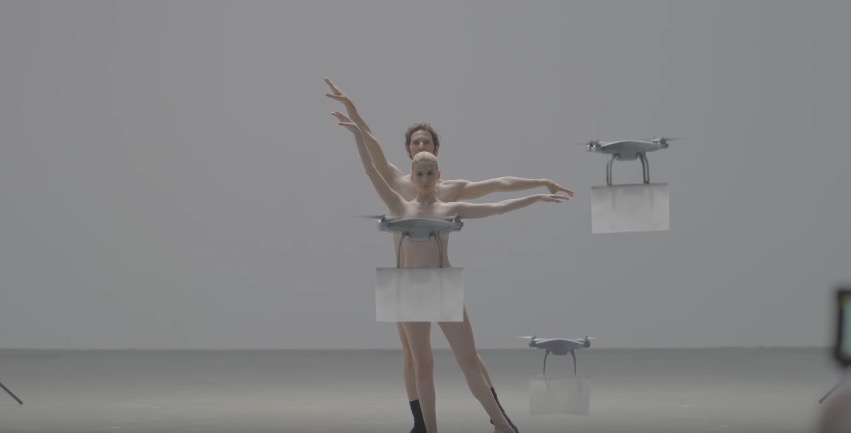 скриншот с видео