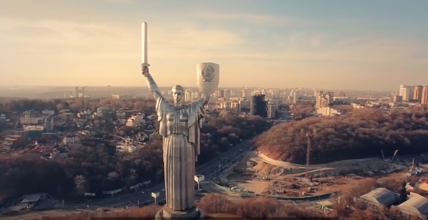 скриншот с видео