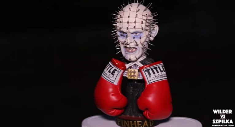 скриншот с видео